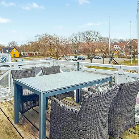 Apartment 2 Bedroom Stunning In Borre